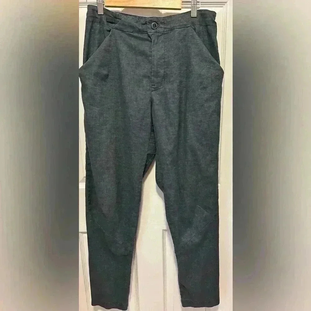 Patagonia women’s slacks
